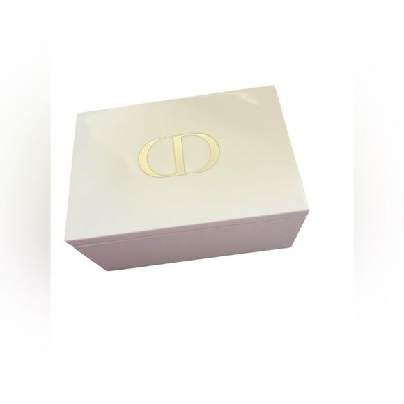 CHRISTIAN DIOR Prestige Beauty Vanity Set - Picture 9 of 16